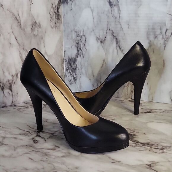 Nine West Rocha black leather almond toe slip on platform heels 8M - Picture 17 of 17